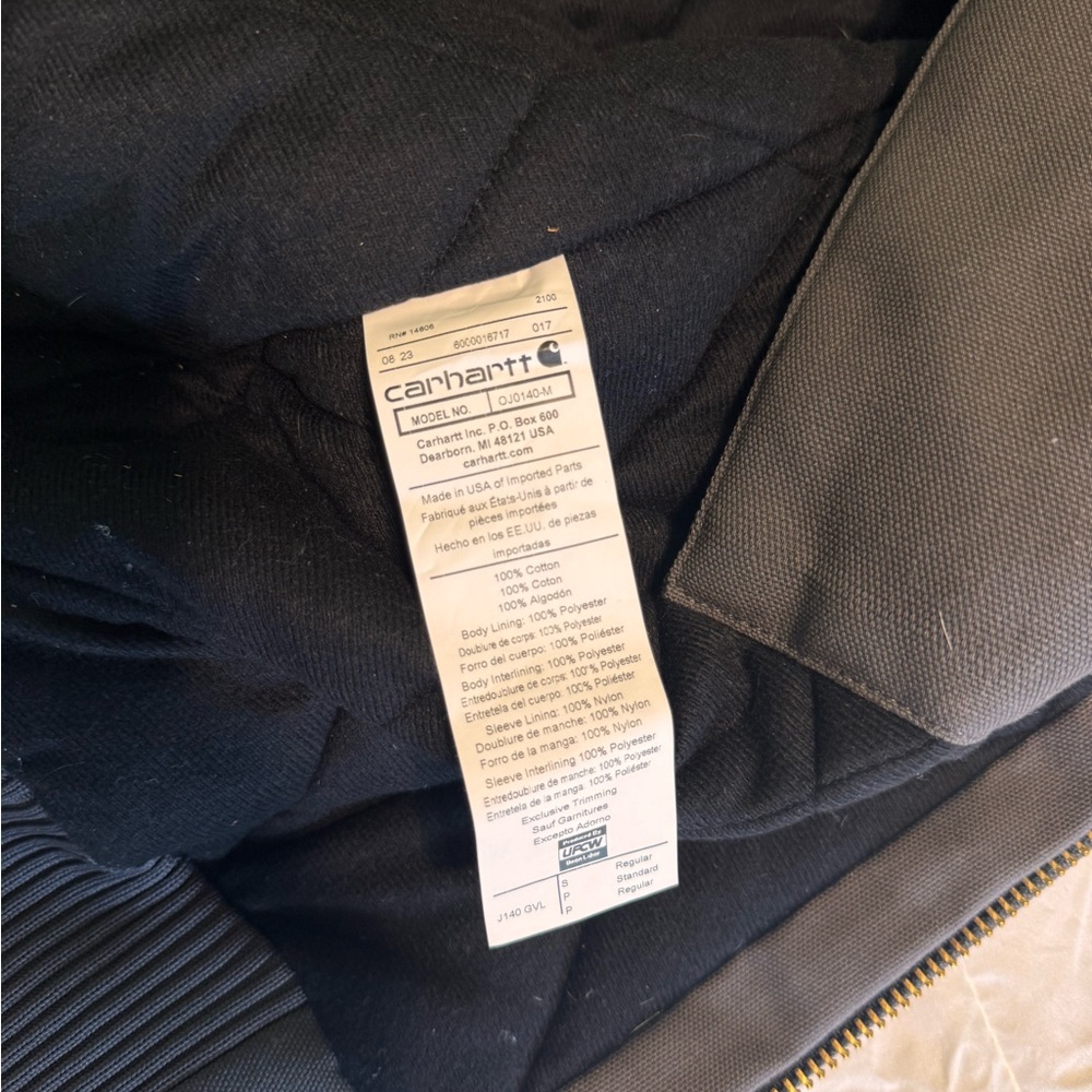 Carhartt Gray Hooded Jacket small - Picture 9 of 9